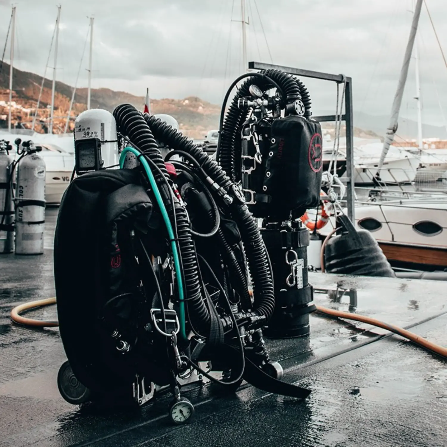 CCR Liberty bailout rebreather by Divesoft