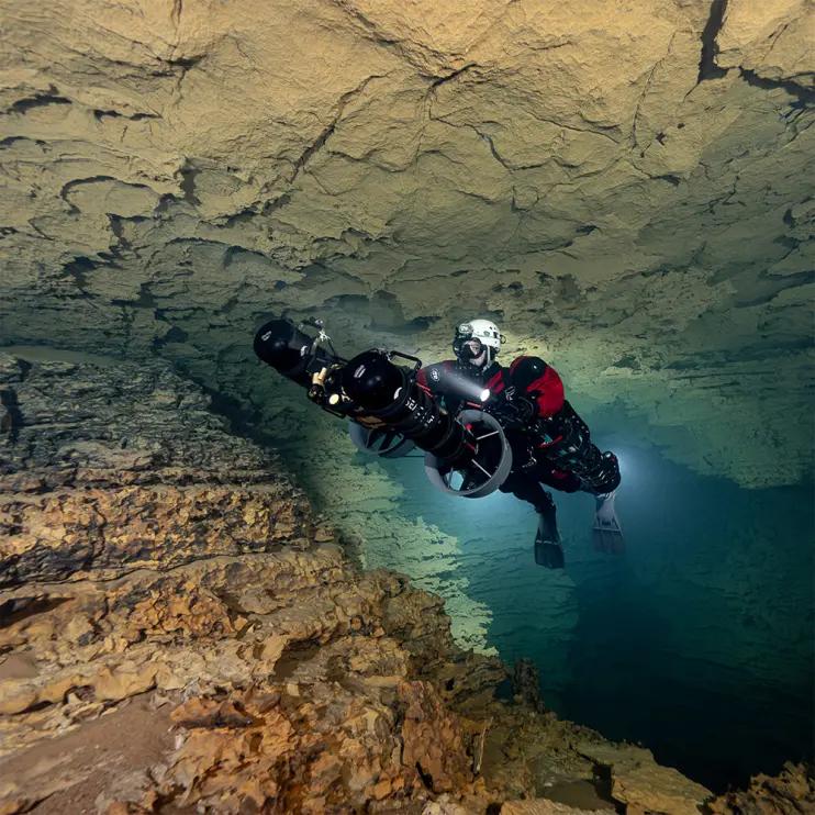 Frederic Swierczynski / Divesoft Hero