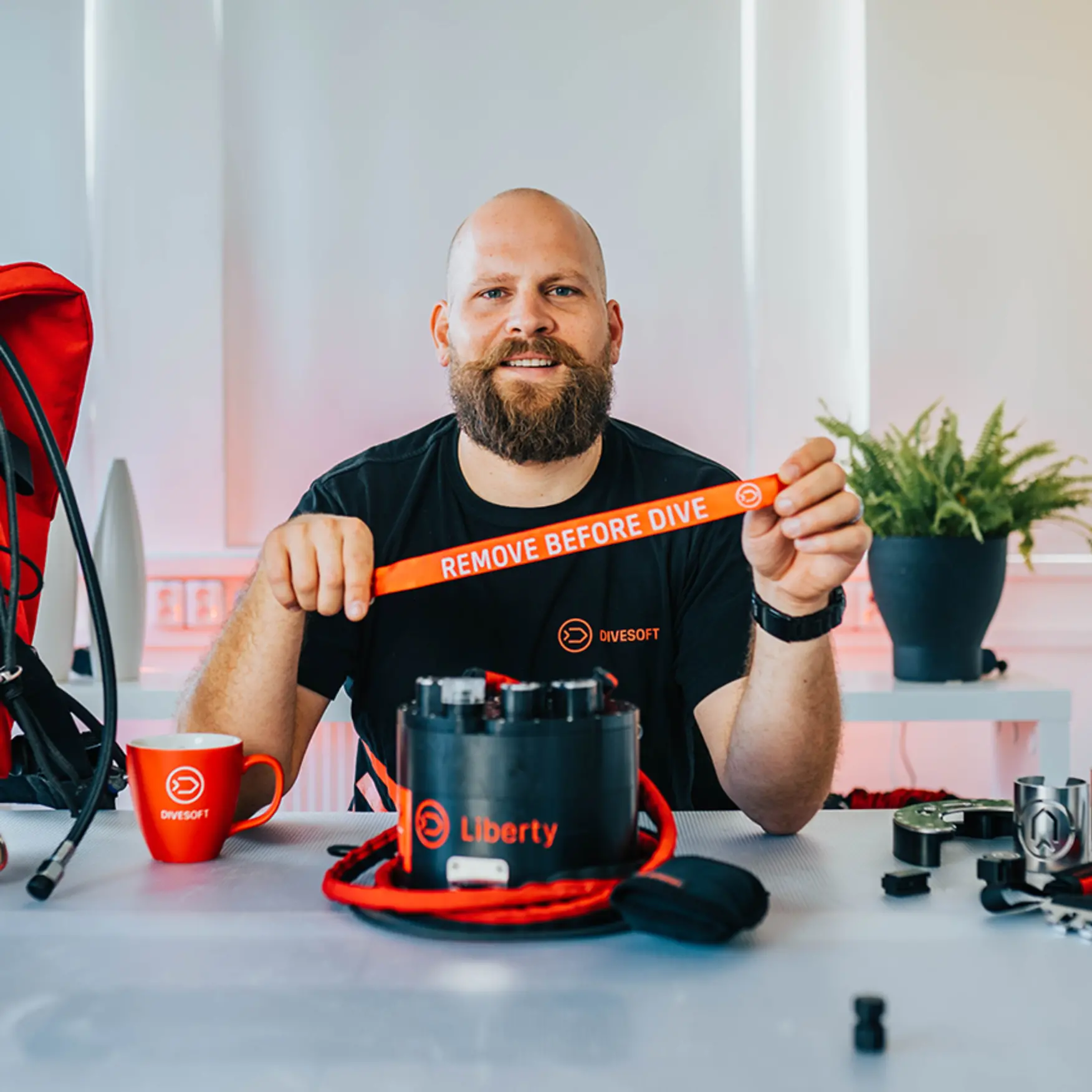 Rebreather Accessories: Oxygen cell tester, covers, protectors and more